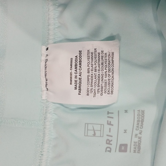 Nike Dri-FIT Light Blue Skirt - Picture 2 of 8